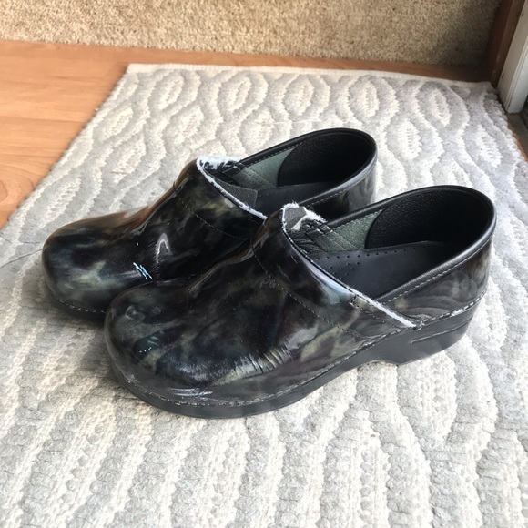 Dansko clogs - Picture 9 of 10